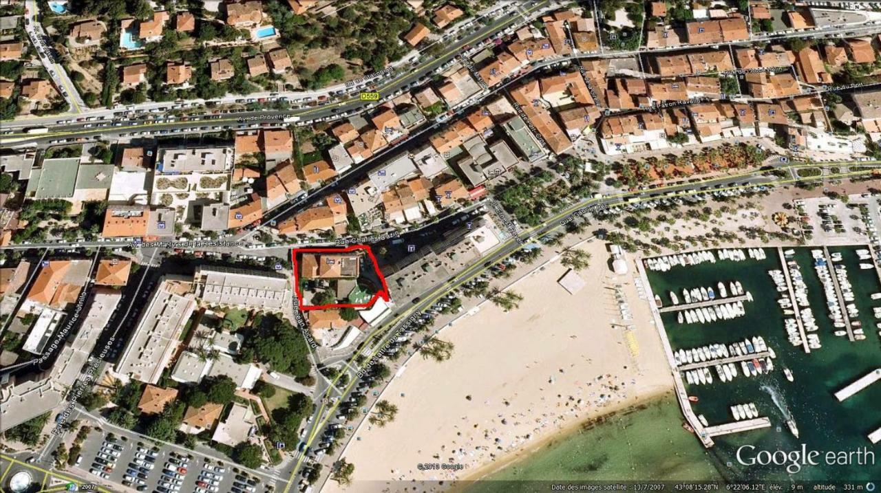 Hotel L'Ilot Fleuri Le Lavandou Zewnętrze zdjęcie